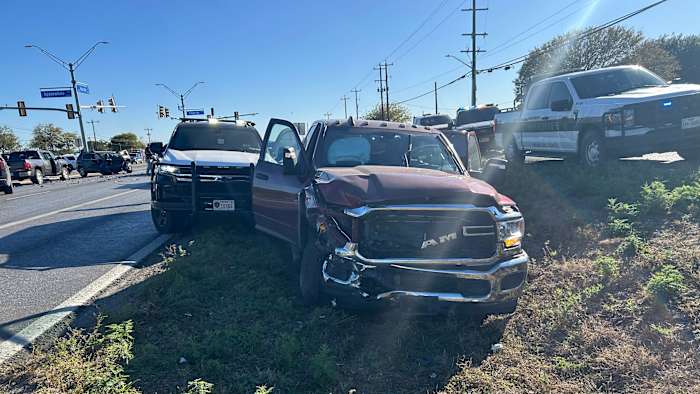 Autoriteiten ID-chauffeur gearresteerd in verband met achtervolging met gestolen voertuig van McMullen naar Bexar County