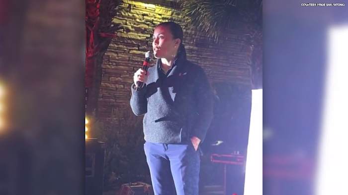 BEKIJK: 'Chilly' reactie op de toespraak van burgemeester Jones op het zebrapadevenement van Pride SA