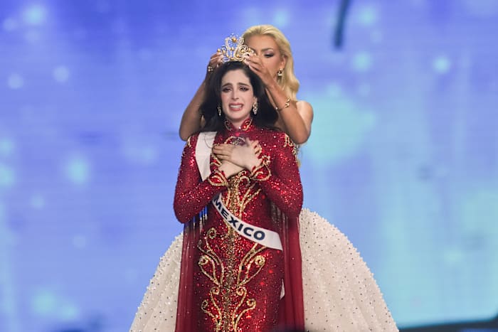 De Mexicaanse president viert de overwinning van Fátima Bosch in de Miss Universe 2025