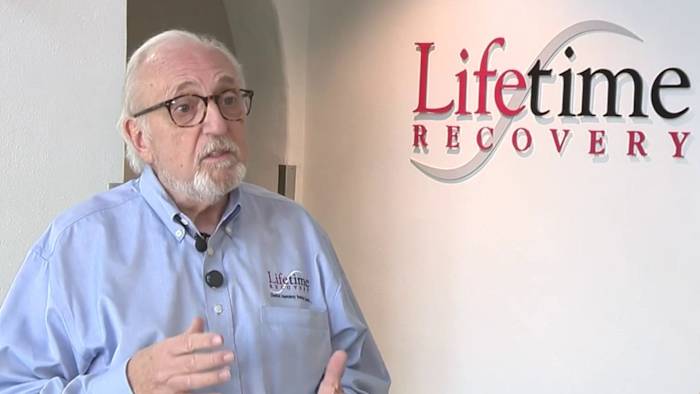 De behandelfaciliteit voor middelenmisbruik in Balcones Heights opent voor het eerst deuren voor vrouwen na een grote renovatie