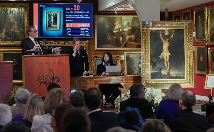 Een lang verloren gewaand Rubens-schilderij met een kruisiging wordt verkocht voor 2,7 miljoen dollar