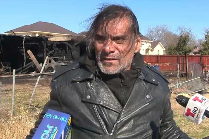 Een man uit Texas is aangeklaagd wegens moord op de 'King of the Hill'-stemacteur Jonathan Joss