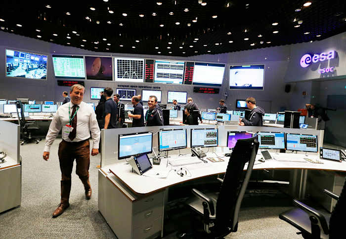 European Space Agency verhoogt de begroting om de ruimterace in te halen