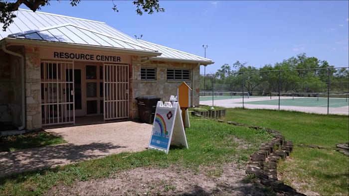 Het South Side Resource Center richt zich op de groeiende behoefte aan voedselonzekerheid tijdens de feestdagen