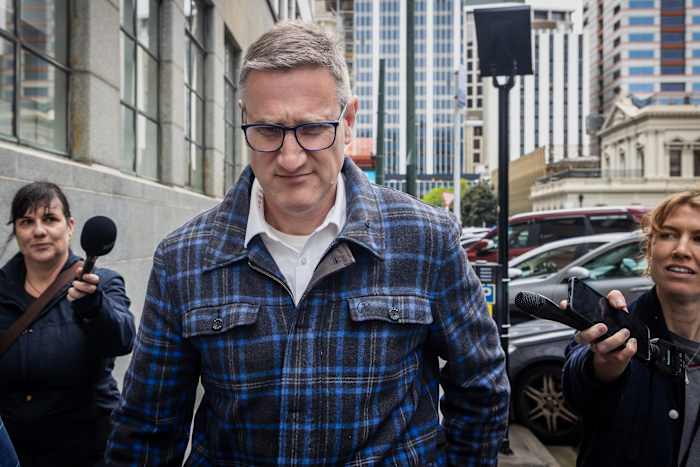 Hoe de ondergang van een toppolitieagent uit Nieuw-Zeeland publieke woede en toezicht op de politie veroorzaakte