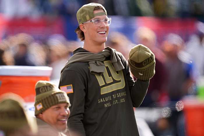 Jaxson Dart maakt vorderingen in de richting van spelen voor de Giants in Detroit, zegt interim-coach Mike Kafka