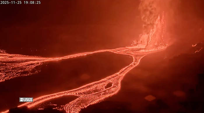 Kilauea toont voor de 37e keer lavafonteinen sinds de uitbarsting vorig jaar begon