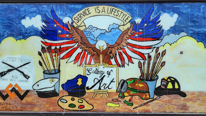 Kunstveiling van veteranen biedt ondersteuning op het gebied van geestelijke gezondheid en verslaving