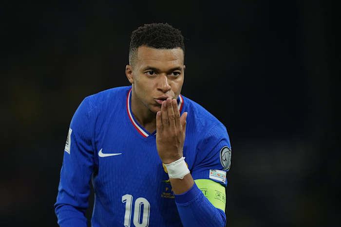 Mbappé en PSG: De strijd van $800 miljoen over onbetaalde lonen en morele intimidatie