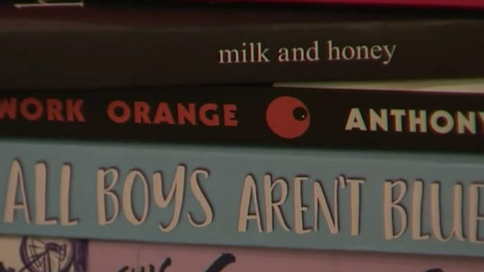 New Braunfels ISD beoordeelt meer dan 400 boeken op naleving van de nieuwe staatswet