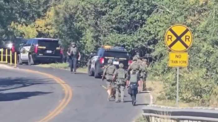 'Nooit gebeurd in deze buurt': gemeenschapsrellen na schietpartij op North Side