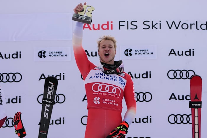Odermatt wint de seizoensopenende super-G op Copper Mountain terwijl de terugkeer van Kilde Shiffrin tot tranen toe brengt