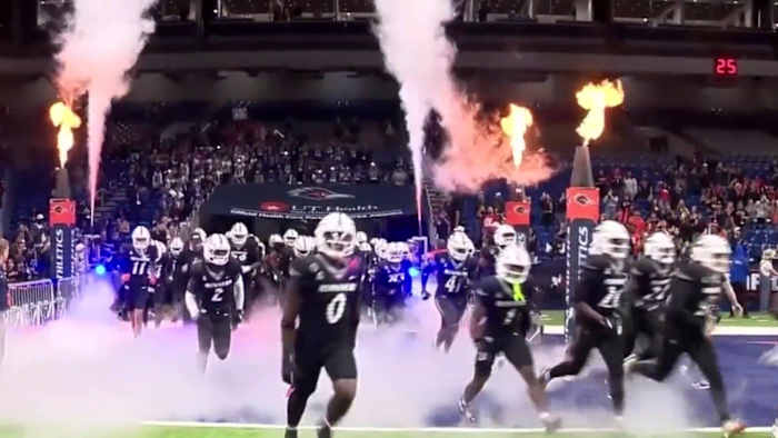Roadrunners rijden met 'Lights Out'-magie naar de confrontatie in Tampa met USF