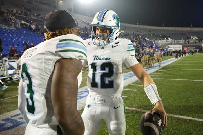 Tulane verslaat nr. 22 Memphis met 38-32 en blijft strijden voor de plek in Groep 5 in CFP