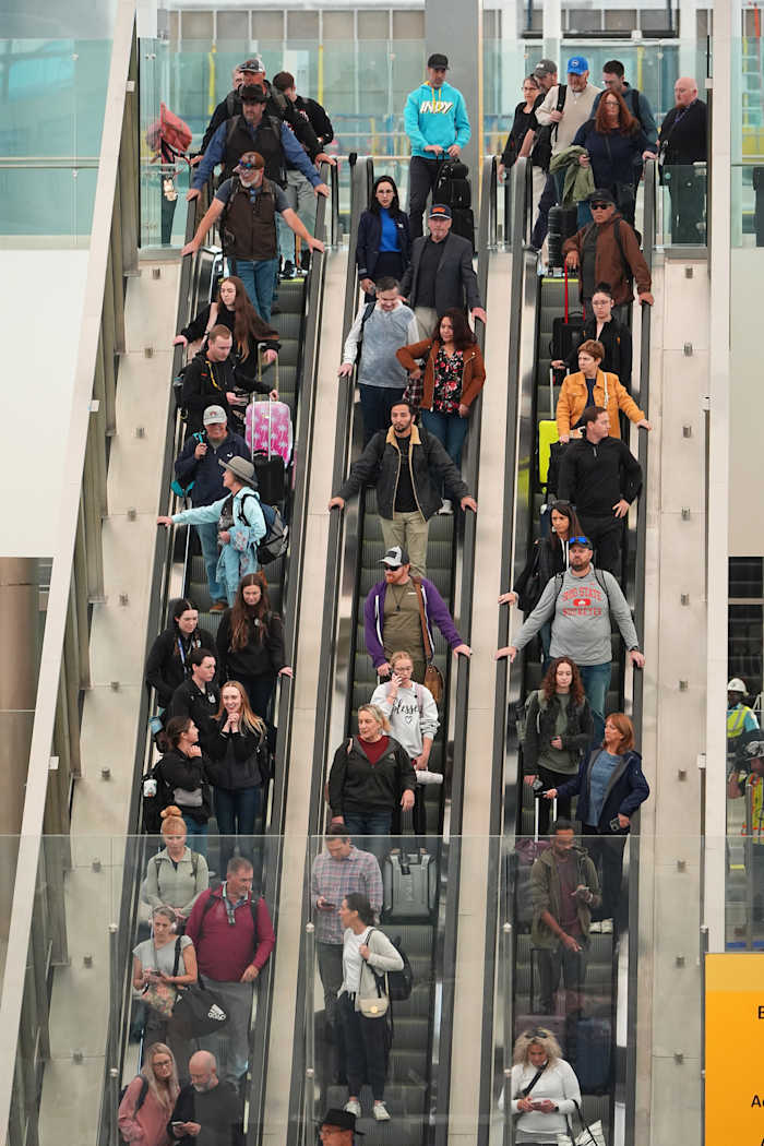 Wat u moet weten over de vluchtannuleringen op Amerikaanse luchthavens als gevolg van de overheidssluiting