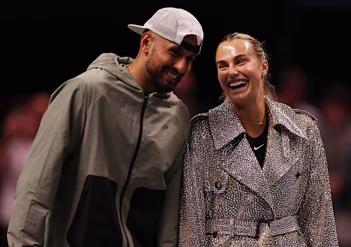 Kyrgios verslaat Sabalenka in de nieuwste 'Battle of the Sexes' in tennis