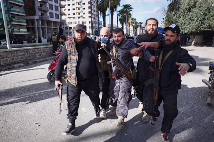 Vier doden en tientallen gewonden in Syrië tijdens botsingen tussen Alawieten en tegendemonstranten