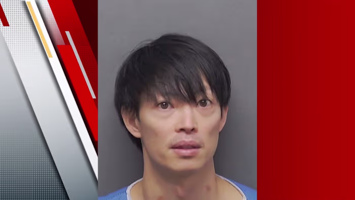 'Bang voor haar leven': moeder spreekt zich uit na de vermeende mishandeling van haar dochter door de militaire tandarts uit San Antonio