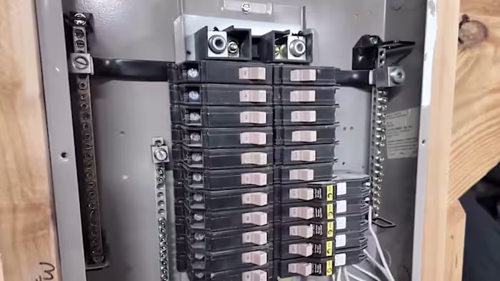 Sheriff waarschuwt voor diefstal van elektrische stroomonderbrekers gericht op nieuwbouwlocaties in Bexar County