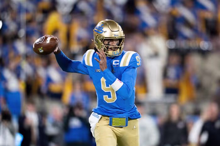 UCLA quarterback Nico Iamaleava keert terug na een fantastisch seizoen 2025