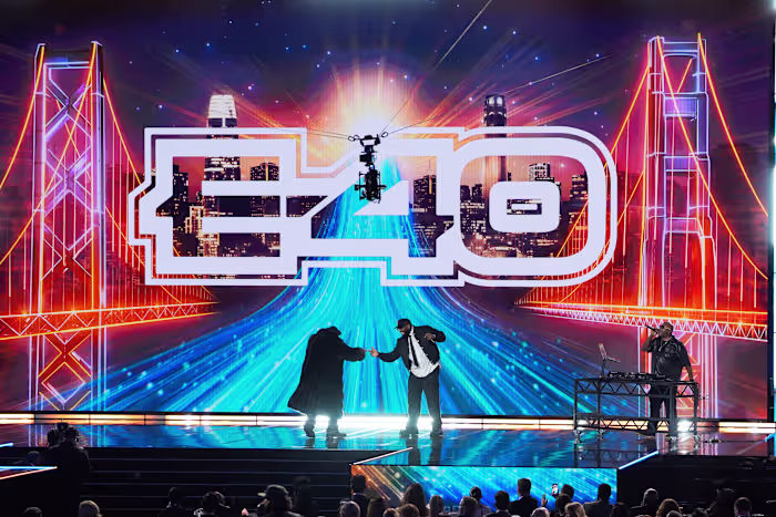 De NFL Honours-show van E-40 en Too $hort onderstreept de muziekaanwezigheid van Bay Area tijdens de Super Bowl-week