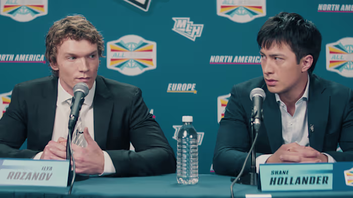 Het homo-ijshockeydrama 'Heated Rivalry' wordt een verrassingshit in Rusland, ondanks anti-LGBTQ+-wetten