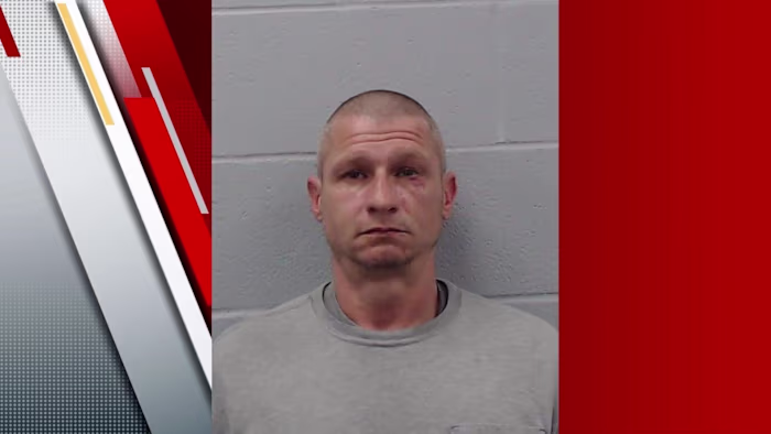 Man gearresteerd in verband met fysieke woordenwisseling tijdens staking van middelbare scholieren in Buda, zegt de politie