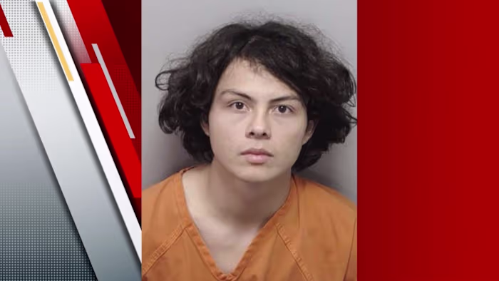 Man gearresteerd in verband met voertuigachtervolging in meerdere provincies en drugsvangst, zegt de sheriff van Bexar County