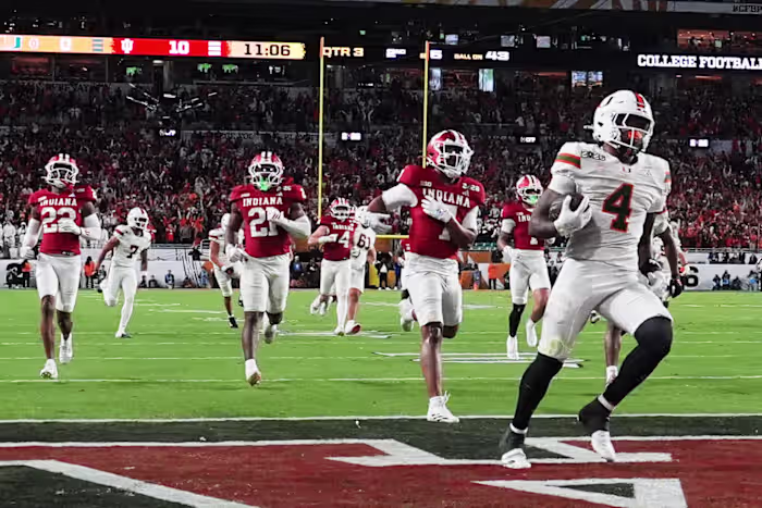 Mark Fletcher en Malachi Toney presteerden voor Miami in de CFP-finale. De orkanen kwamen net tekort