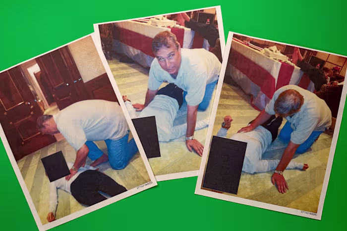 Voormalig prins Andrew kan niet ontsnappen aan de schaduw van Epstein nu nieuwe documenten details over vriendschap onthullen