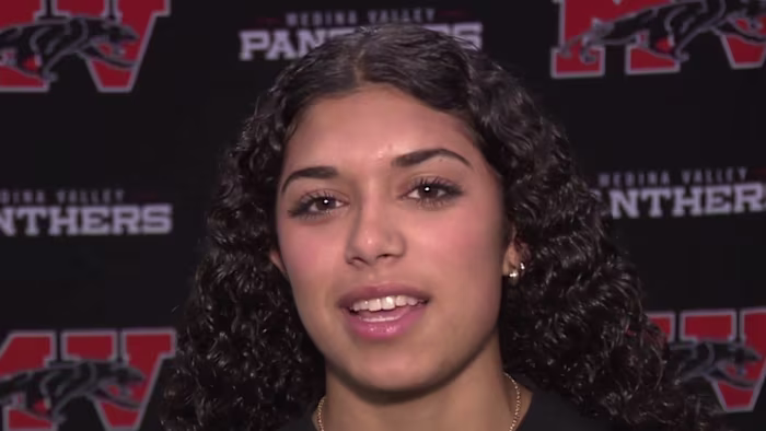 8 Medina Valley High School-atleten zetten zich in voor hogescholen voor hoger onderwijs, atletiek