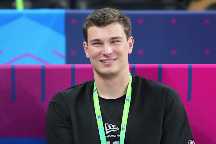 AP Mock Draft 1.0: Edge rushers gaan 2-3-4 nadat Raiders QB Fernando Mendoza nr. 1 overall pakken