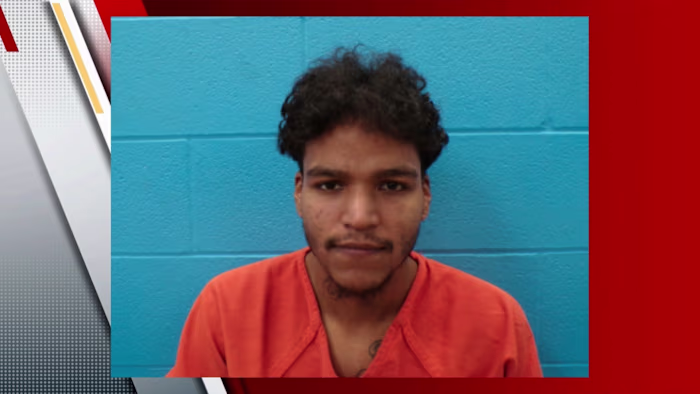 Agenten van de sheriff van Guadalupe County arresteren de verdachte die ervan wordt beschuldigd minstens twaalf keer op een man te hebben geschoten, zegt GCSO