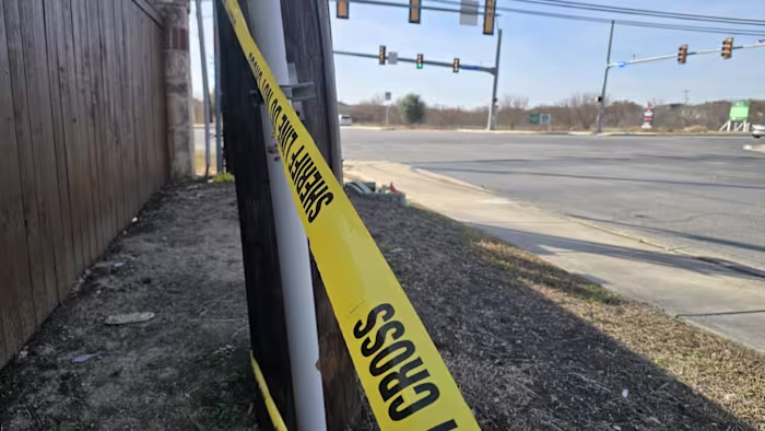 Buurman roept op tot veranderingen op het kruispunt in NE Bexar County, waar het ongeval leidde tot de miskraam van de vrouw