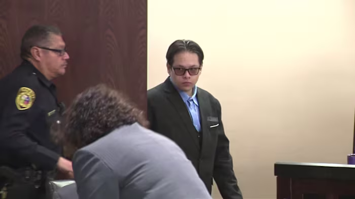 DNA-bewijs, Ramon Preciado heeft een nieuwe rechtszaak aangespannen op dag 4 van het proces tegen de moord op Christopher Preciado