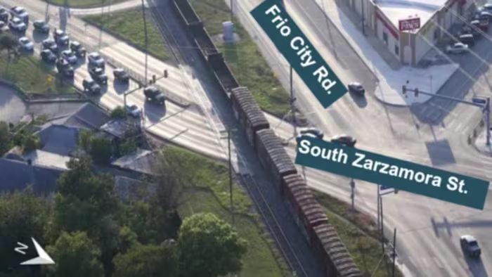 De wetgevende macht van Texas keurt een subsidie ​​van $ 5 miljoen goed voor de scheiding van spoorniveaus aan de Southwest Side