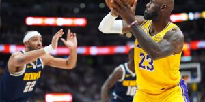 LeBron James breekt het NBA-record van Kareem Abdul-Jabbar voor velddoelpunten in zijn carrière