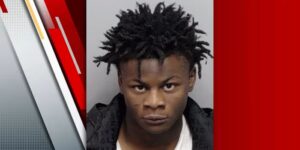 18-jarige man beschuldigd van moord in verband met de schietpartij in West Side, aldus een beëdigde verklaring