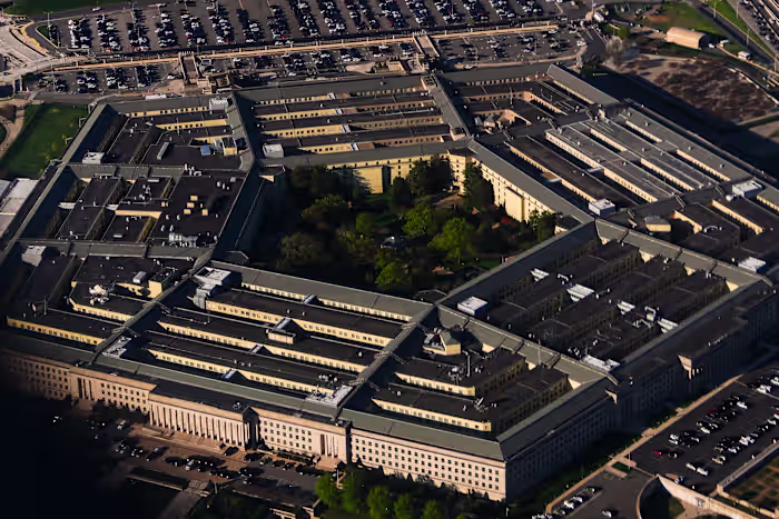 Amerikaanse troepen gaan aan boord van een gesanctioneerde olietanker in de Indische Oceaan, zegt het Pentagon