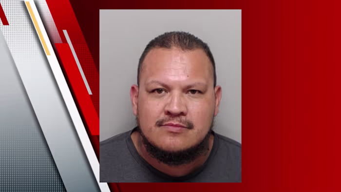 Beëdigde verklaring: SAPD arresteert verdachte in verband met crash waarbij man, zijn 12-jarige neefje, omkwam