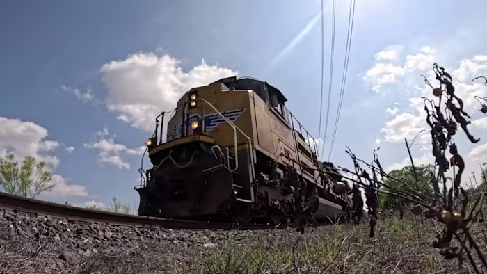 De frustratie groeit over de treinhoorns aan Southwest Side terwijl buren aandringen op een rustige zone