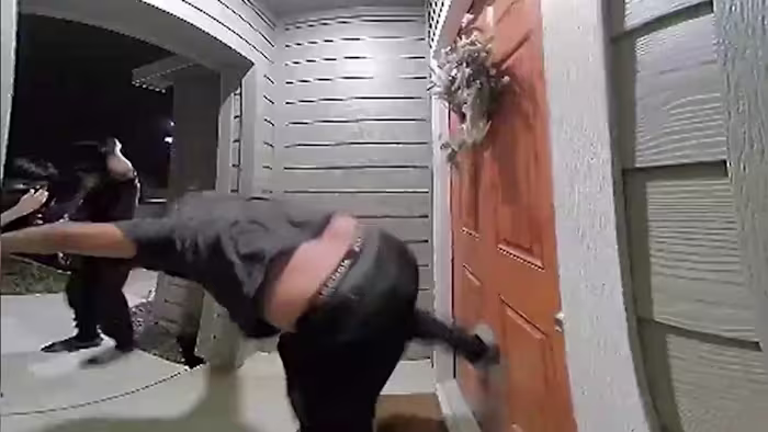 'Door Kick Challenge' veroorzaakt schade, zorg in de wijk Seguin