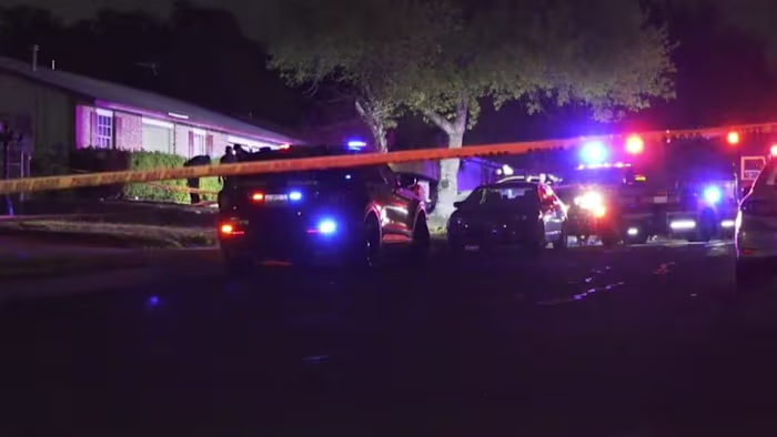 Eén gedood, een ander ernstig gewond na de schietpartij aan de Northwest Side, zegt SAPD