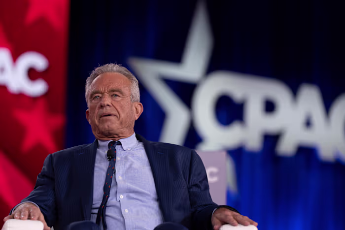 FDA gaat versoepelingslimieten afwegen voor onbewezen peptiden waar RFK Jr. en andere MAHA-figuren de voorkeur aan geven