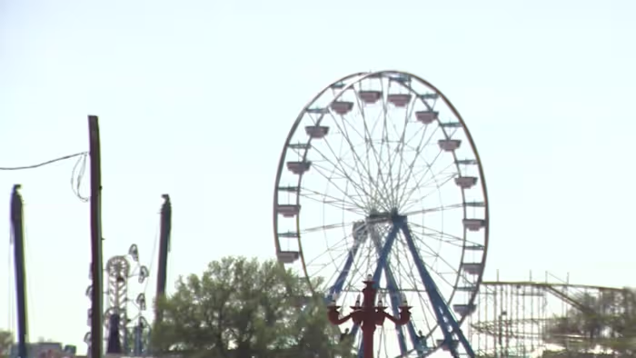 Federale rechter verwerpt rechtszaak Rotary Club over deelname aan Poteet Strawberry Festival