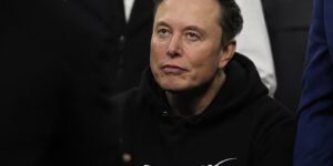 Franse aanklagers dagvaarden Elon Musk wegens beschuldigingen van kindermisbruikbeelden en deepfakes op X
