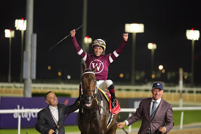 Magnitude wint de Dubai Gold Cup nadat de race ter waarde van $12 miljoen doorgaat ondanks de oorlog in Iran
