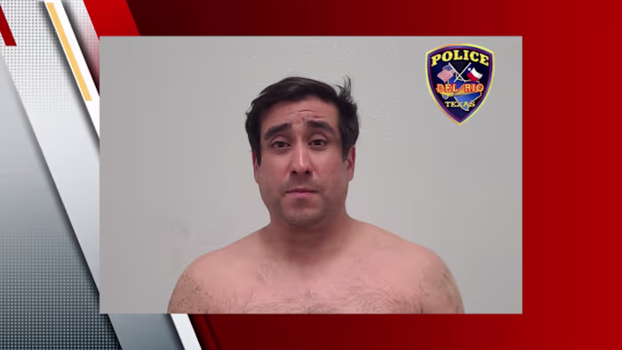 Man beschuldigd van poging tot moord na het neerschieten van een agent van de politie van Del Rio, zegt de politie