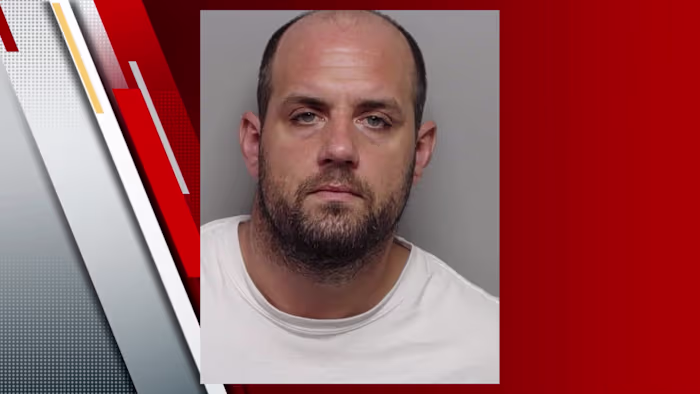 Man gearresteerd in verband met diefstal van opslagruimte in Bexar County ter waarde van ongeveer $ 14.000, aldus de beëdigde verklaring