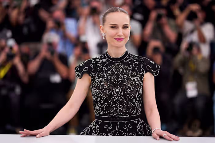 Natalie Portman is zwanger van haar derde kind, haar eerste van Tanguy Destable